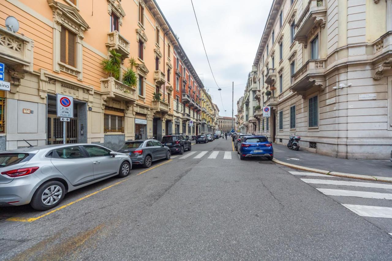 Cozy Apt - Corso Vercelli & Conciliazione M1 Mailand Exterior foto