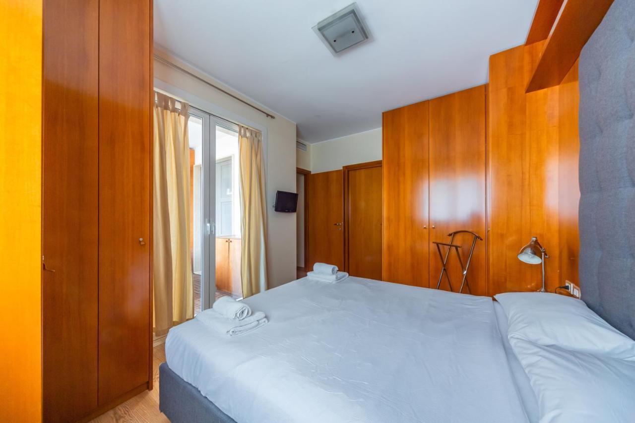 Cozy Apt - Corso Vercelli & Conciliazione M1 Mailand Exterior foto
